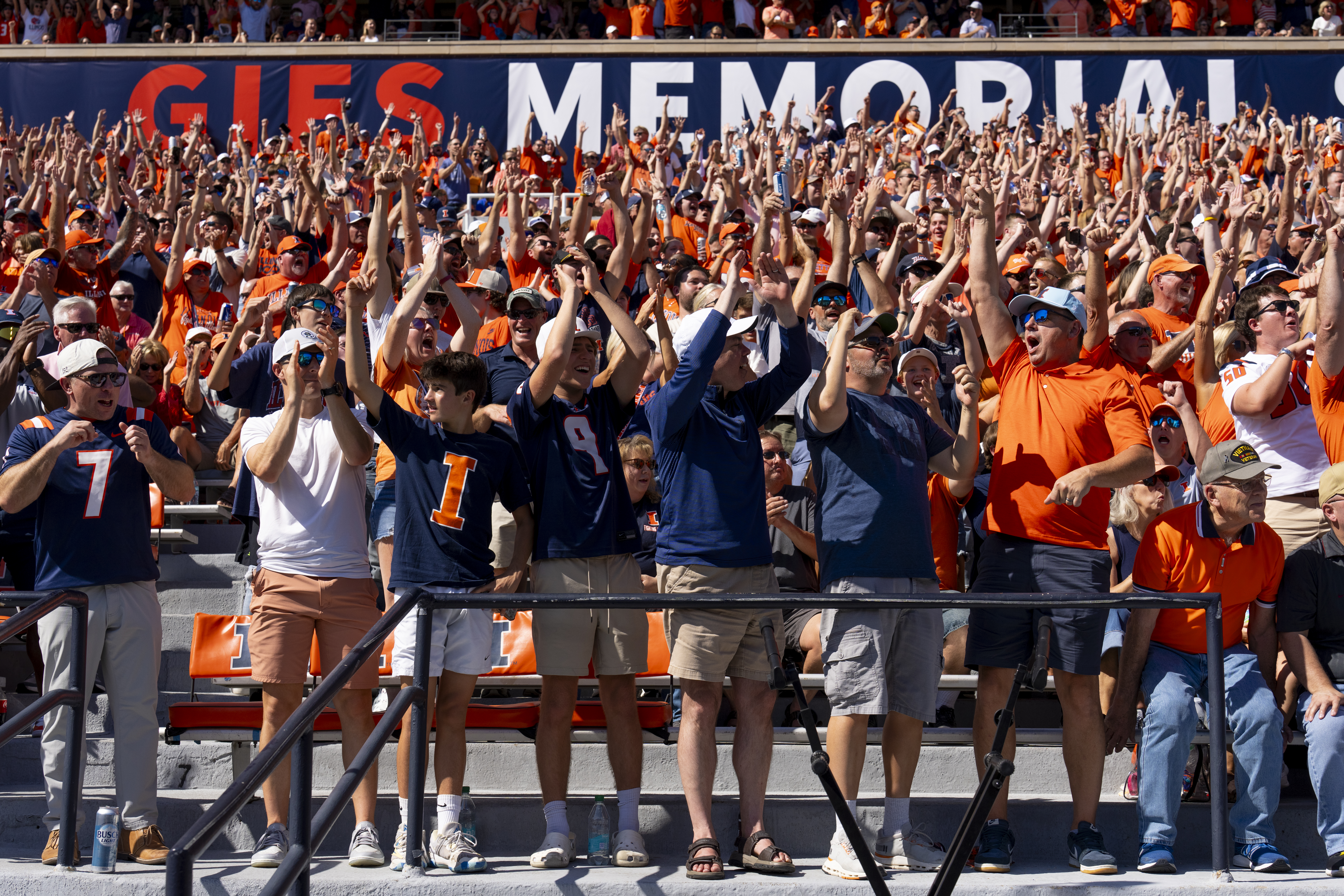 Experience Elite Sporting Events with the Illini